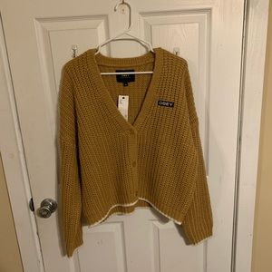 Neutral cardigan